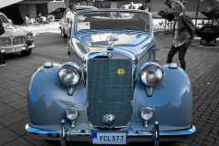 Mercedes Benz